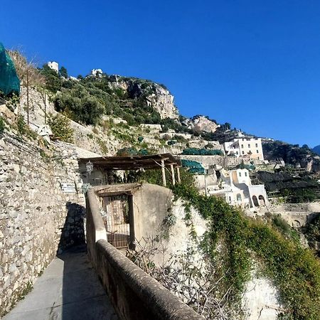 Appartamenti Amalfi Vista Mare ภายนอก รูปภาพ
