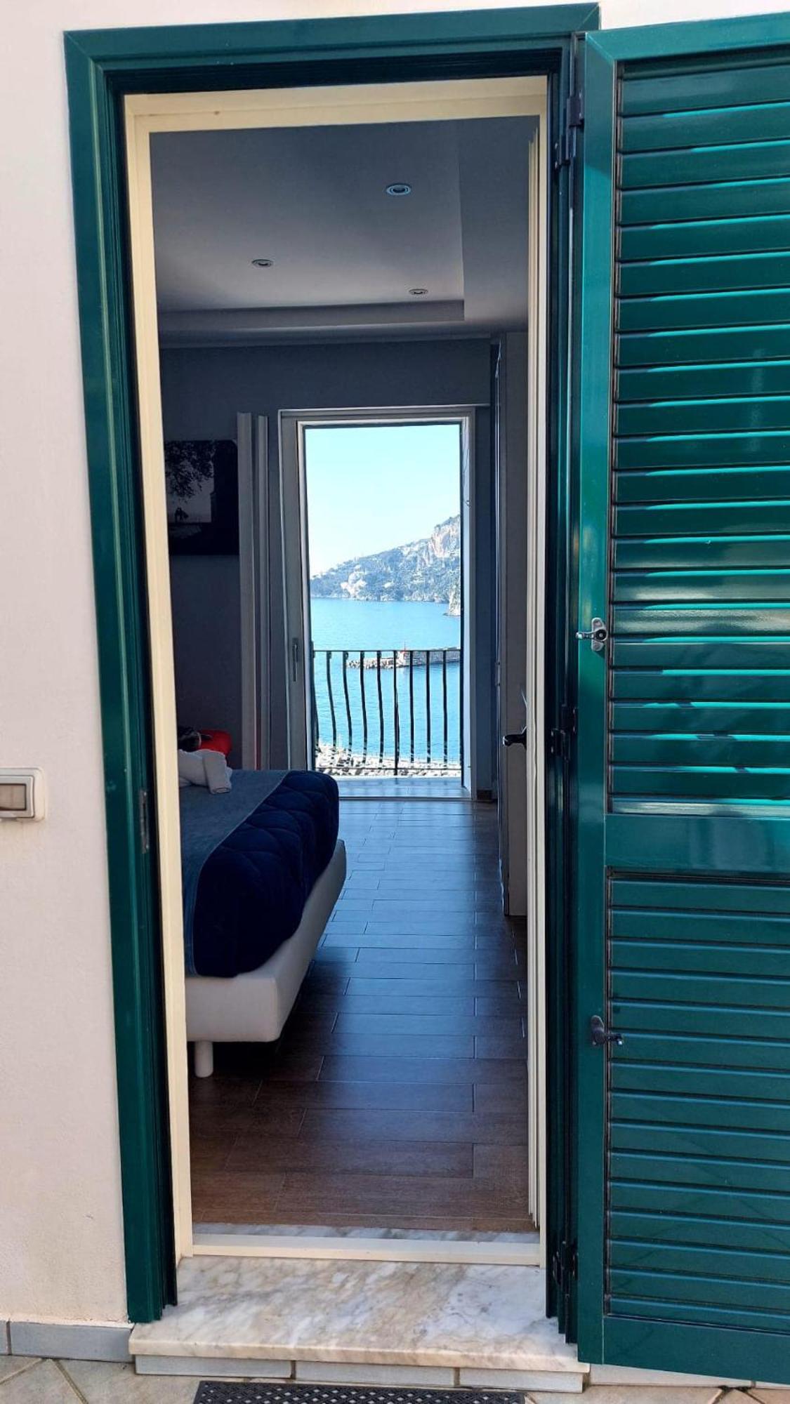 Appartamenti Amalfi Vista Mare ภายนอก รูปภาพ