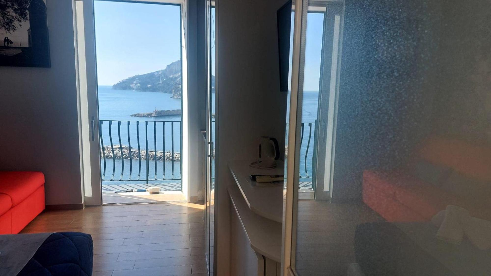 Appartamenti Amalfi Vista Mare ภายนอก รูปภาพ