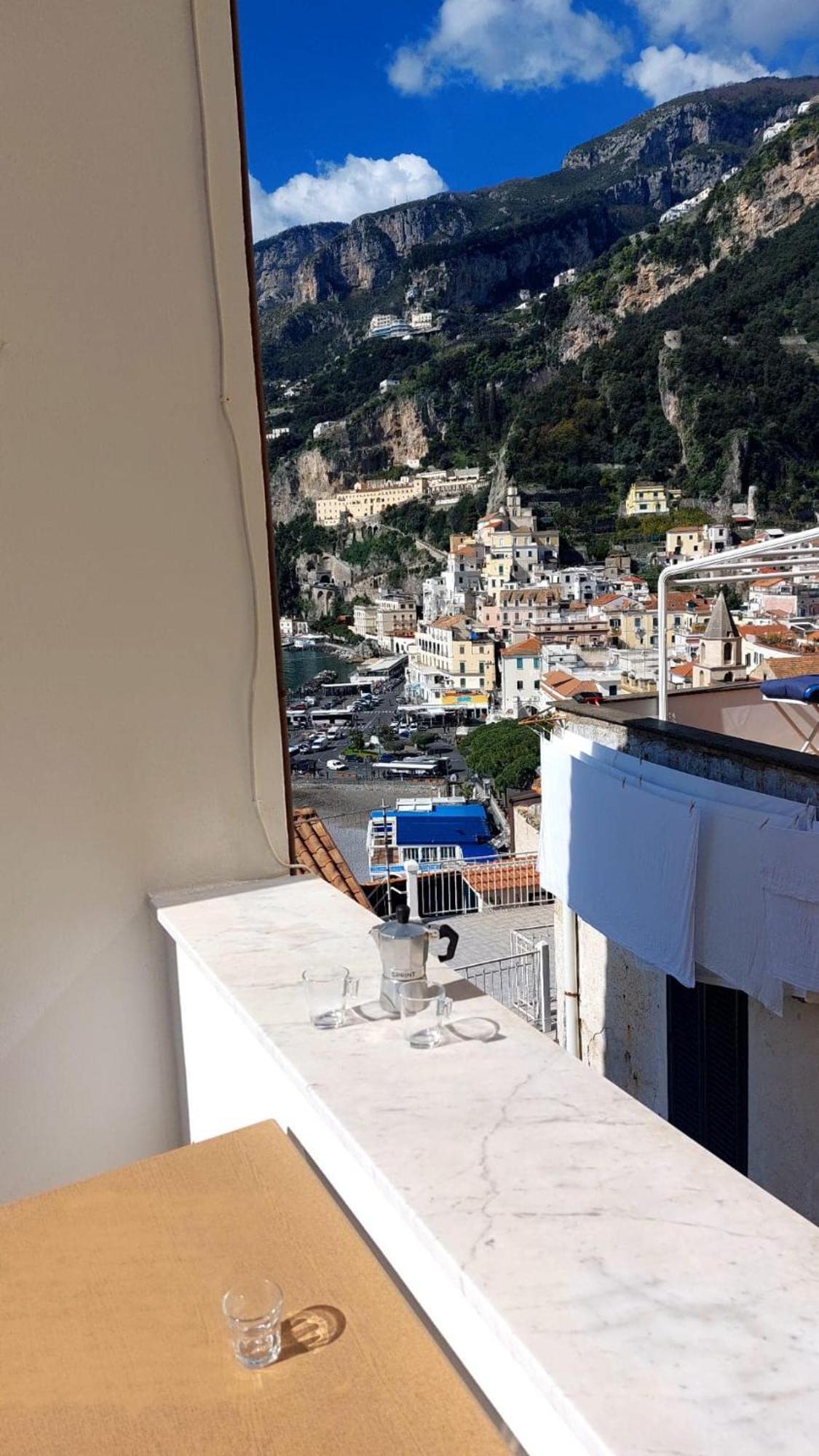 Appartamenti Amalfi Vista Mare ภายนอก รูปภาพ