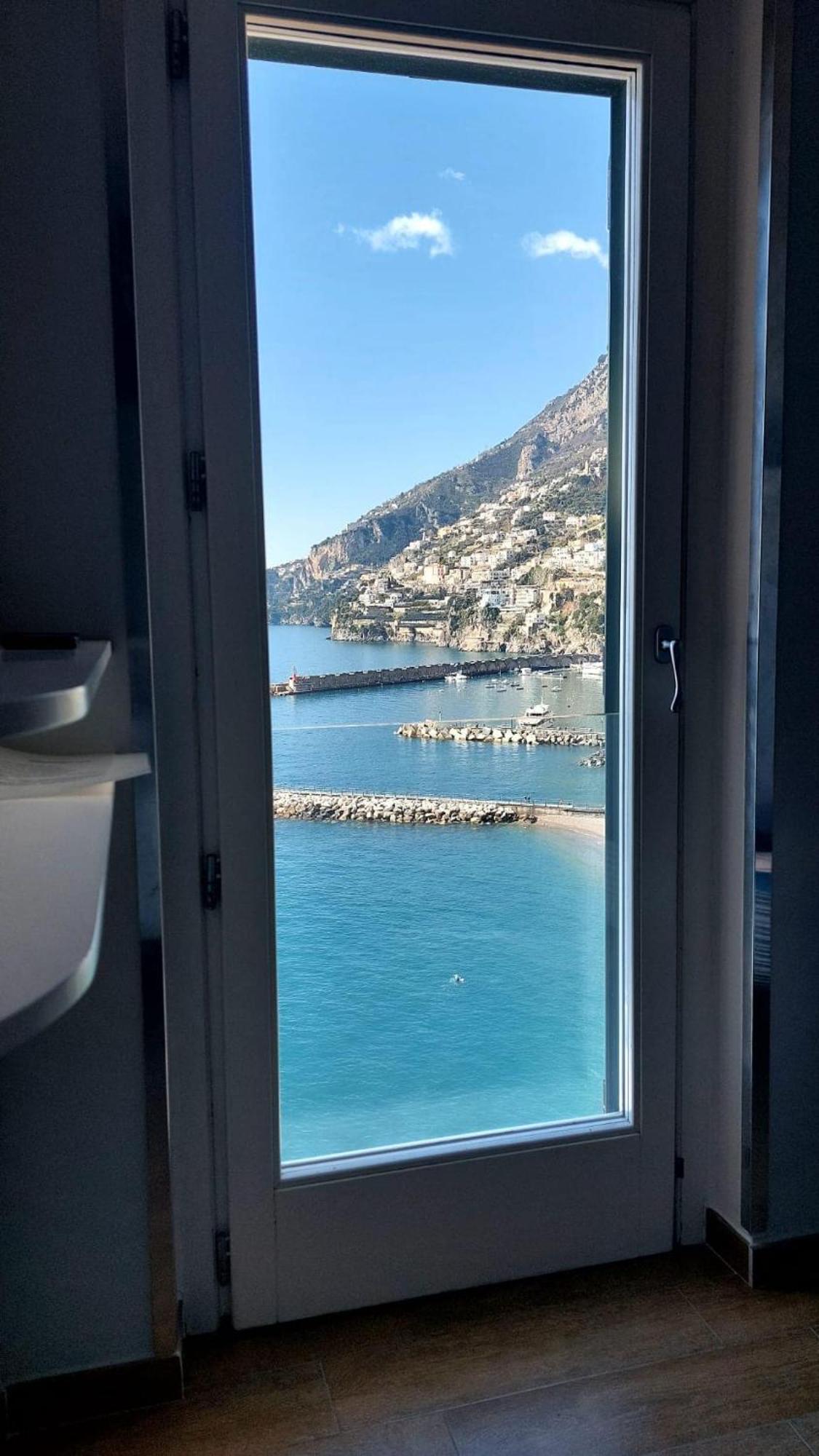 Appartamenti Amalfi Vista Mare ภายนอก รูปภาพ