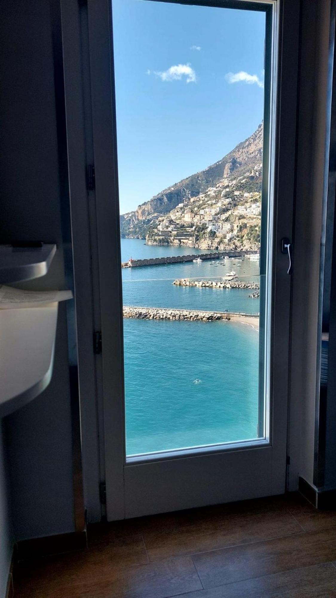 Appartamenti Amalfi Vista Mare ภายนอก รูปภาพ