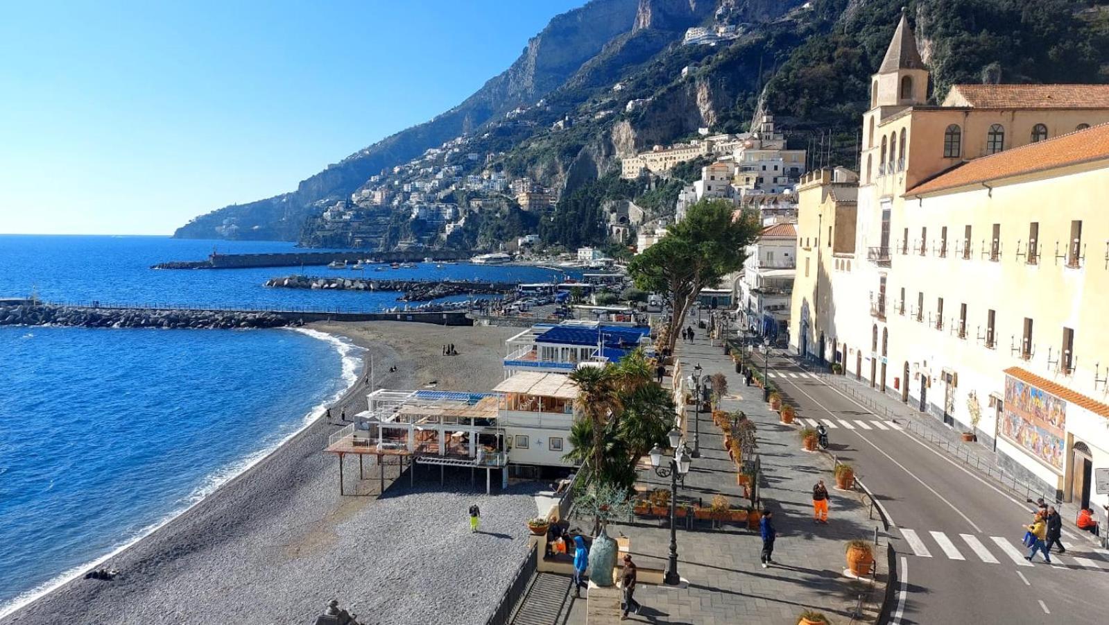 Appartamenti Amalfi Vista Mare ภายนอก รูปภาพ